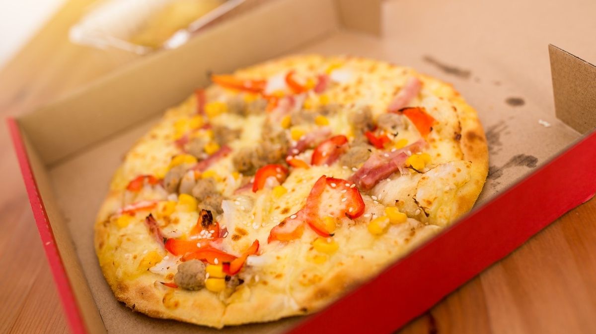 Belgičan dostává devět let denně pizzu, kterou si neobjednal